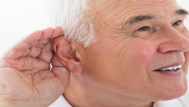 4 Signs of Hearing Loss to Look Out For